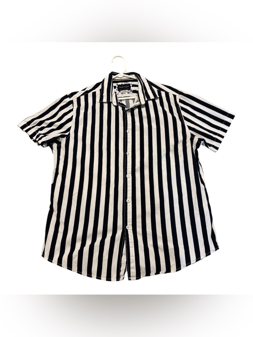 Denim & Flower Black and White Vertical Stripe Button-Down Shirt